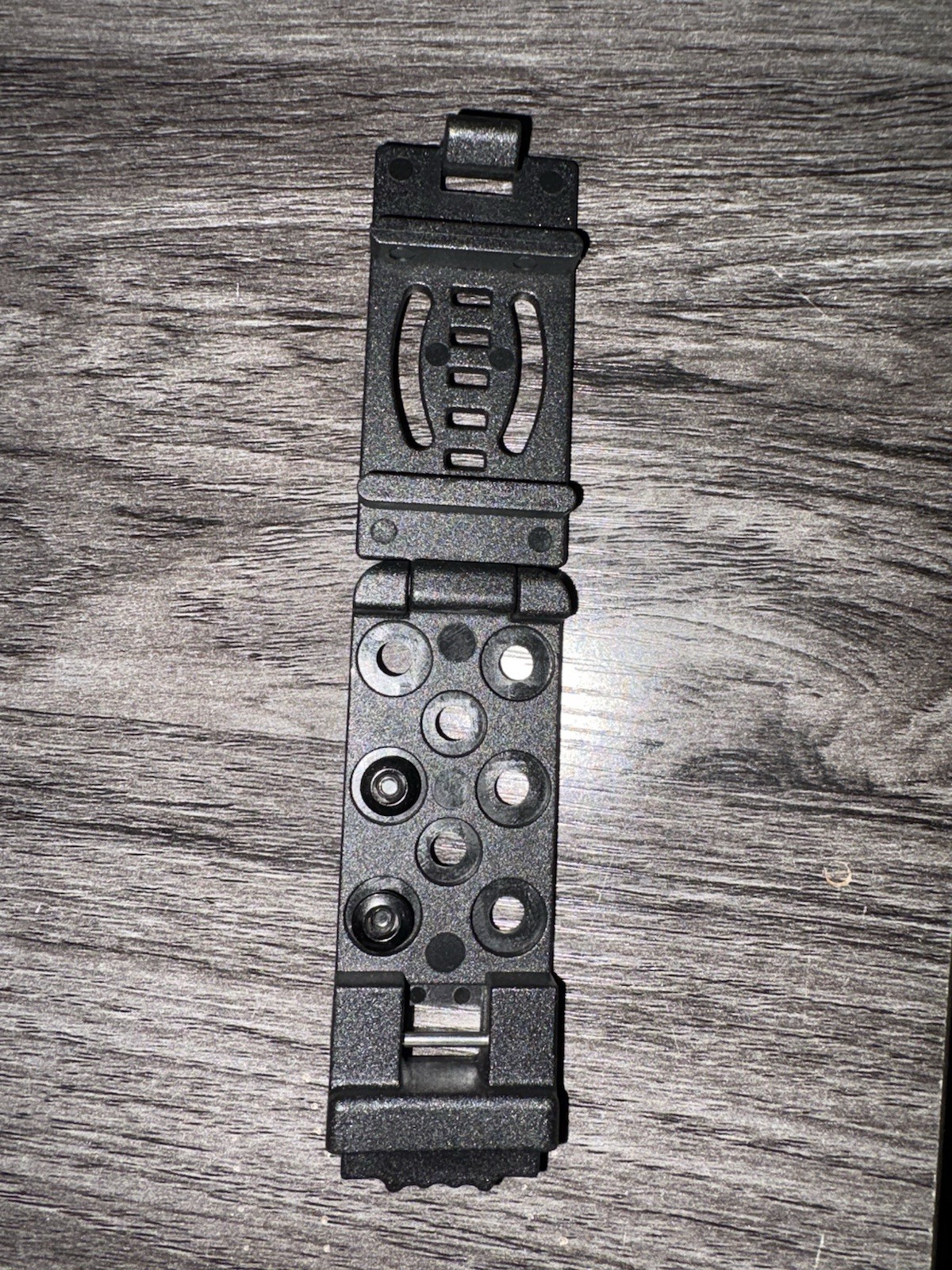Fixed blade adjustable belt clip. Horizontal or vertical.