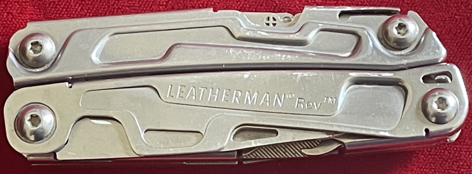 Leatherman Rev 11 Function Stainless Steel Multi-Tool W/Pocket Clip