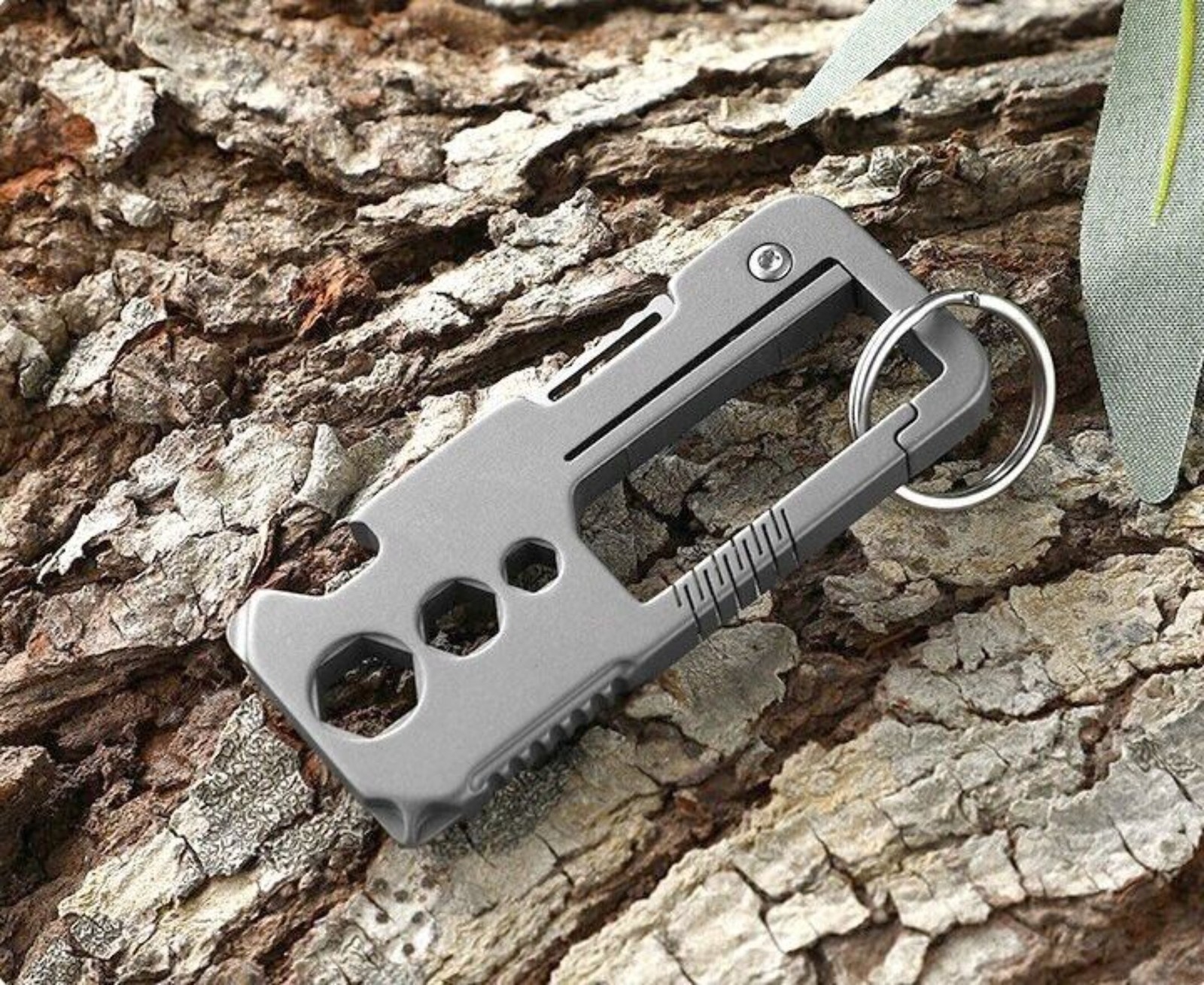 EDC Titanium Keychain Carabiner W/Knife Opener Screwdriver Outdoor Camping Tool