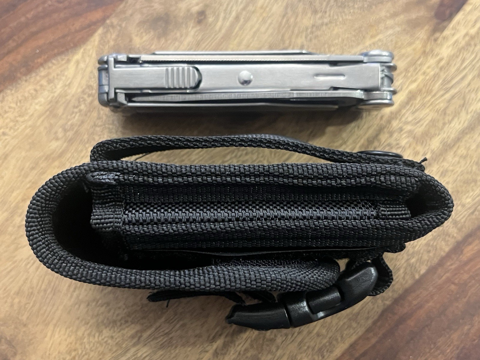 08/2023 Leatherman Wave Plus Multi-Tool Excellent Condition w/New Molle Sheath