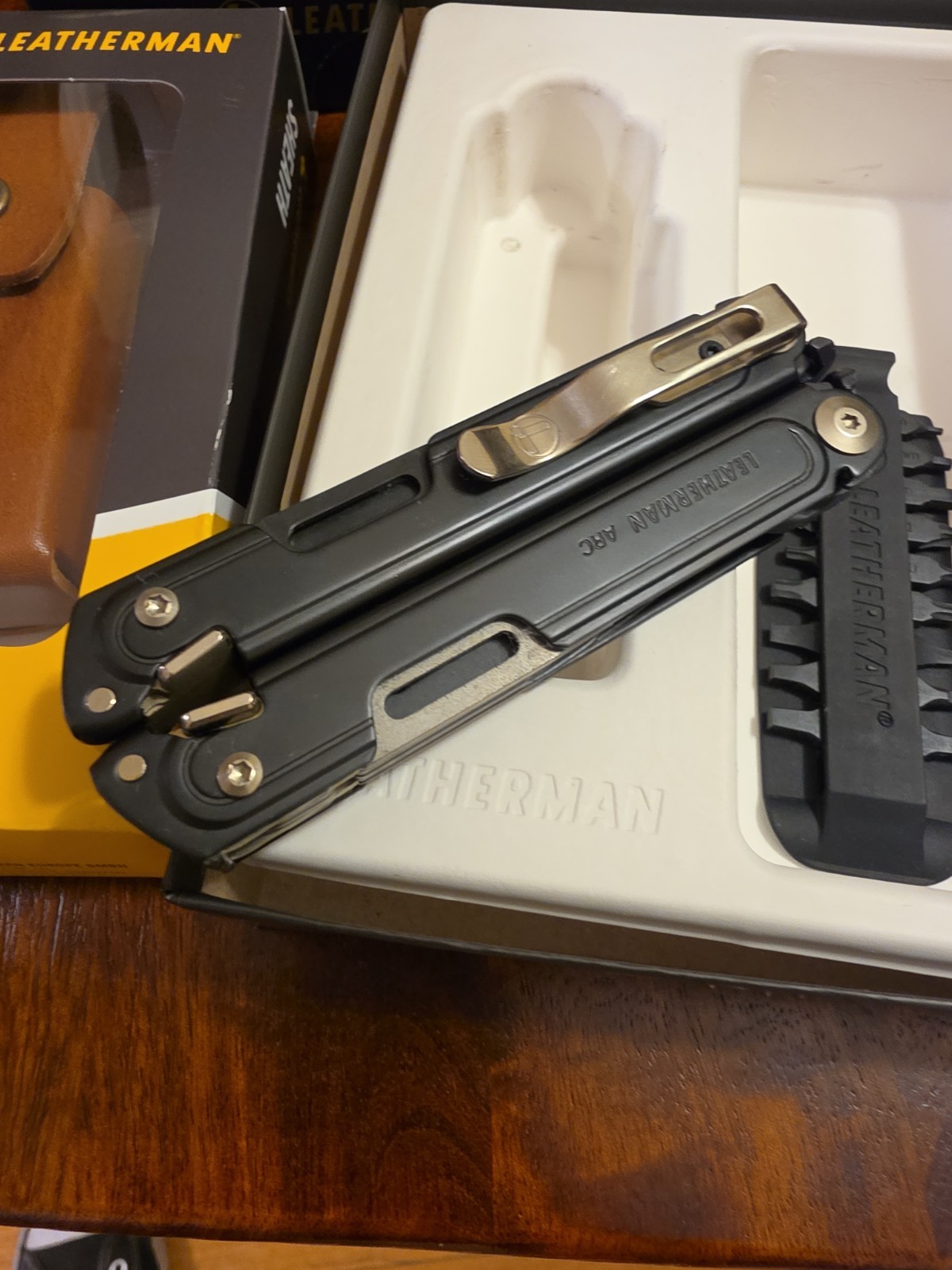 leatherman arc obsidian