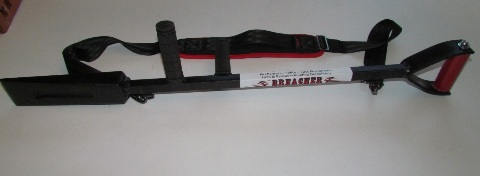 10 lbs. Halligan Forcible Entry Tool for Firefighters & Police. 33″ length A