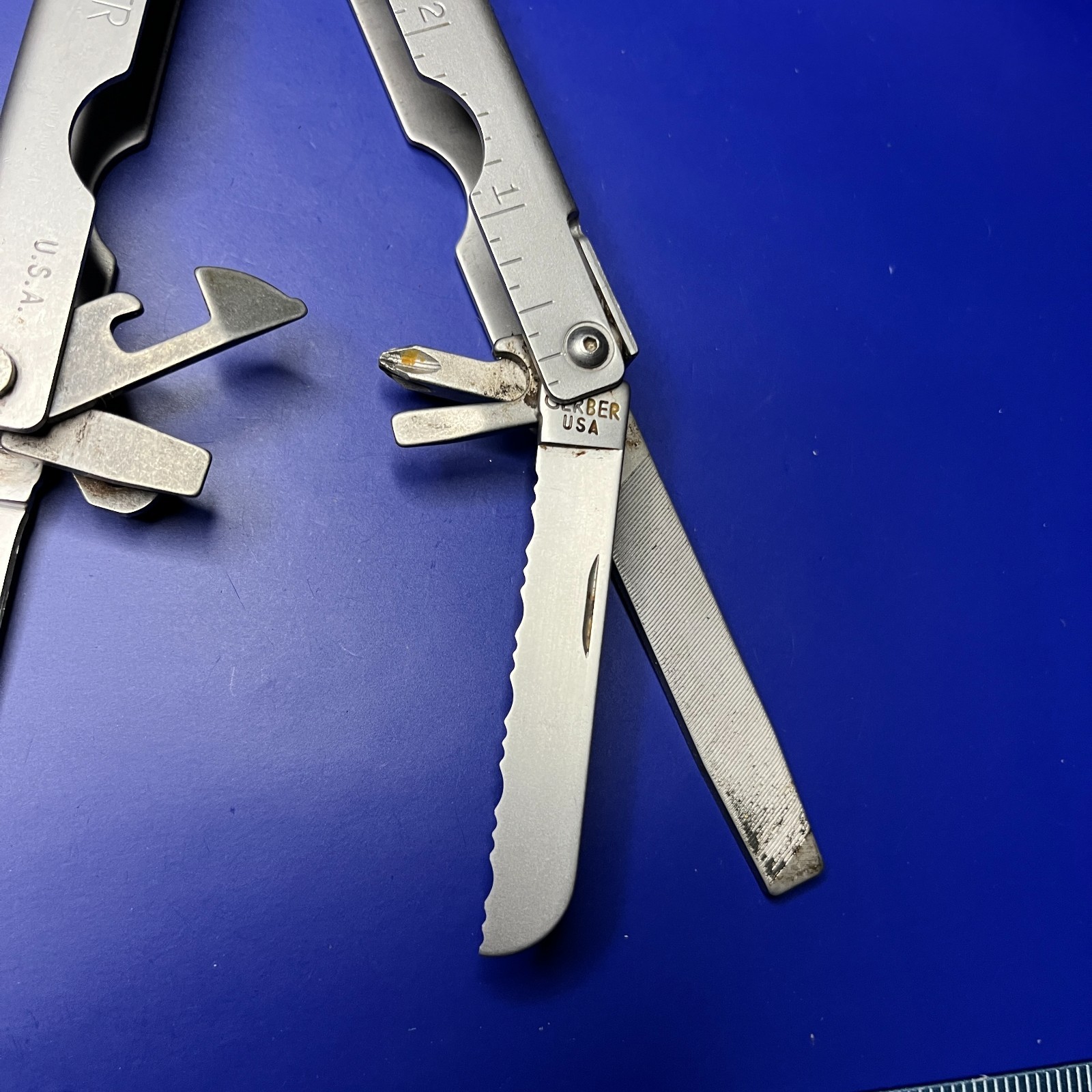 Vintage Gerber MP600 Stainless Steel Multi-tool