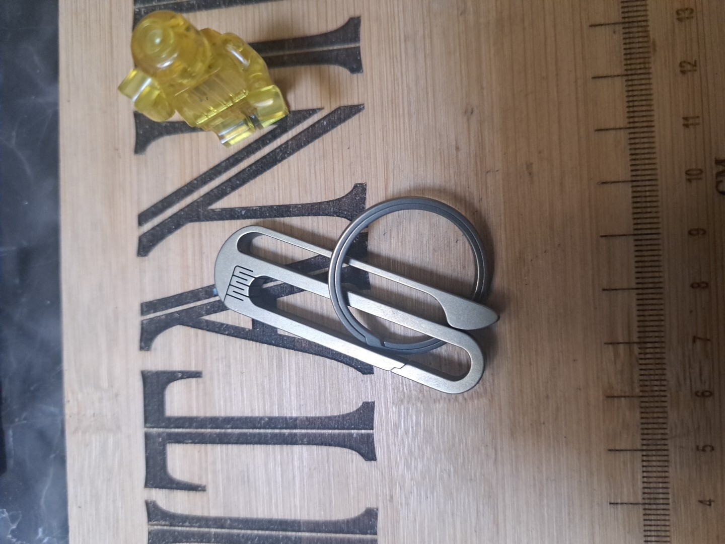 Custom Anodized Titanium Alloy Carabiner Belt Clip