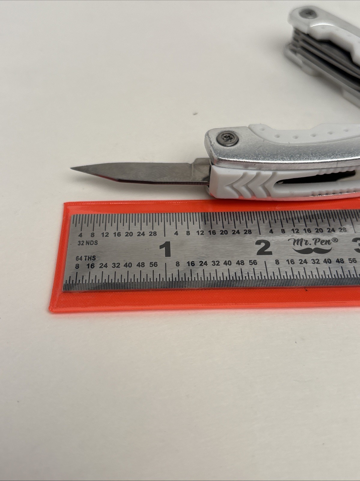 Lot Of 4 Different Function Multi-Tools Winchester Nail Clipper & Wood Grain