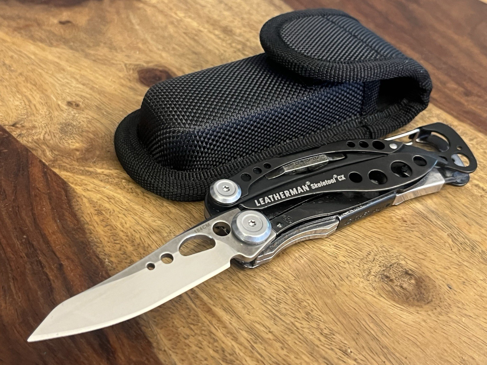 2021 Leatherman Skeletool CX MultiTool 154CM Blade SUPER NICE w/New Nylon Sheath