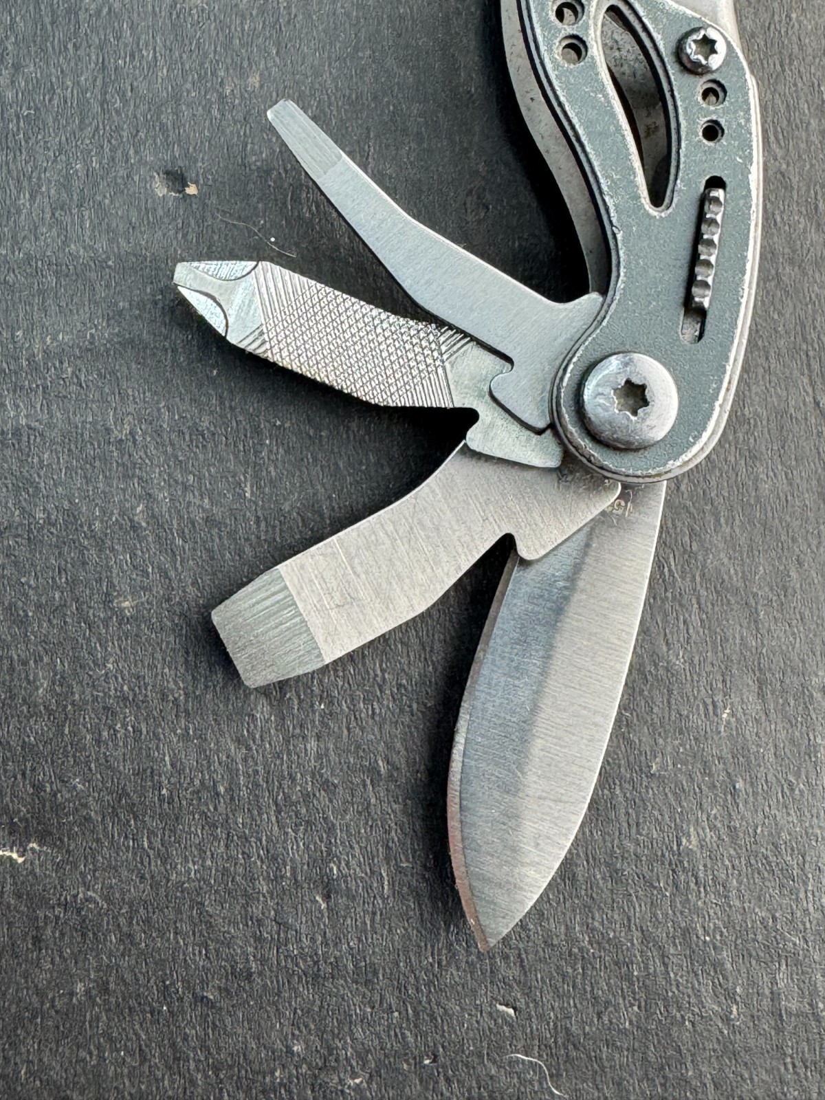 Gerber Curve Mini Multi-Tool 7 Tool Stainless Steel