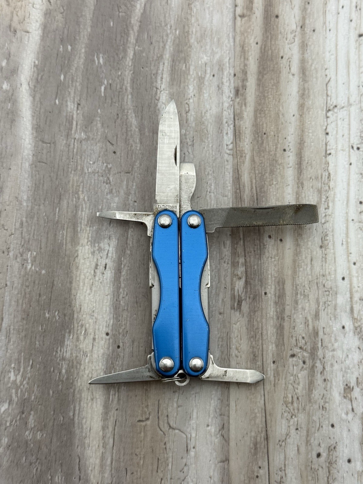 Leatherman Squirt P4 Multi-Tool, Key Ring, Retired, Blue
