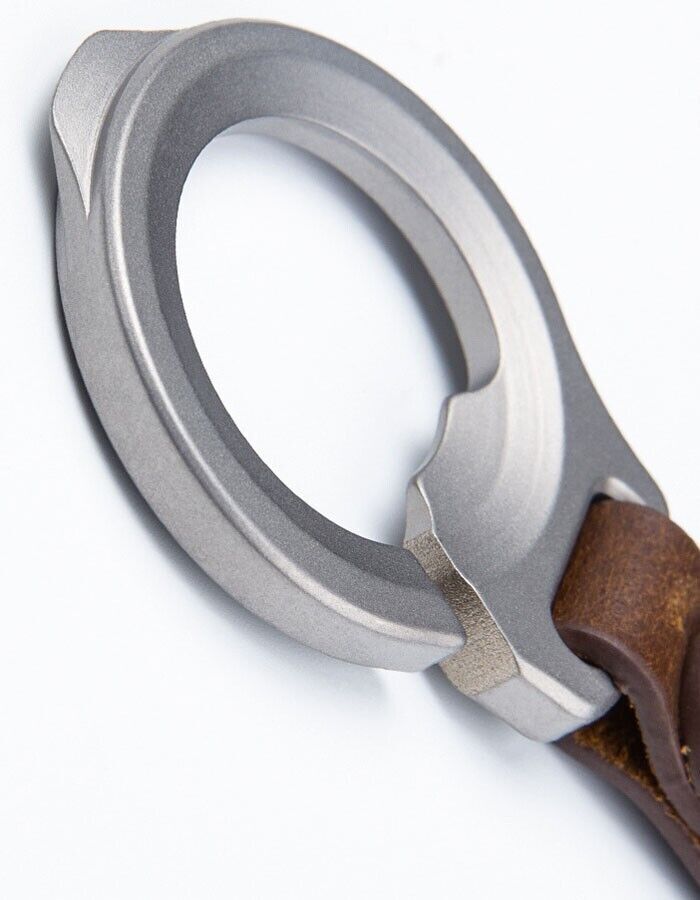 Titanium Alloy + Leather Keychain Car Key Bag Portable EDC Opener Crowbar Cutter
