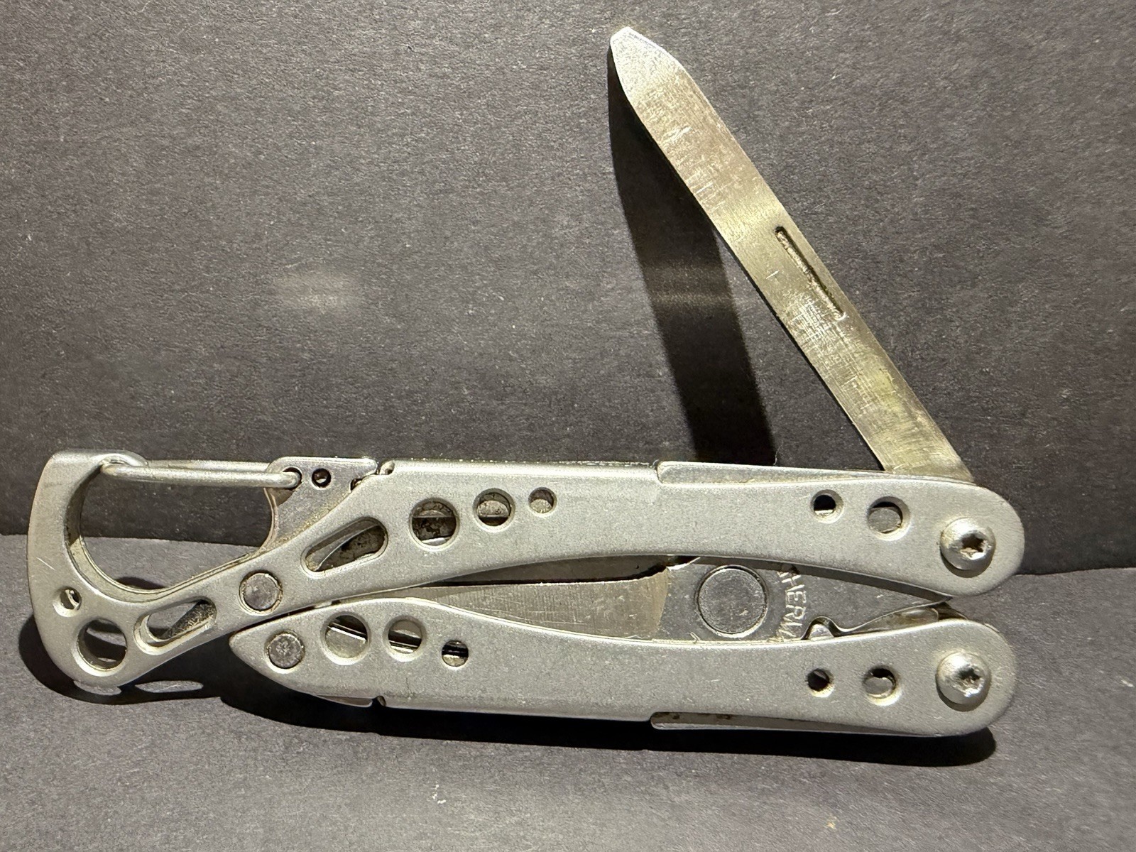 LEATHERMAN STYLE CS Black Multi-Tool Knife File Tweezer Carabiner