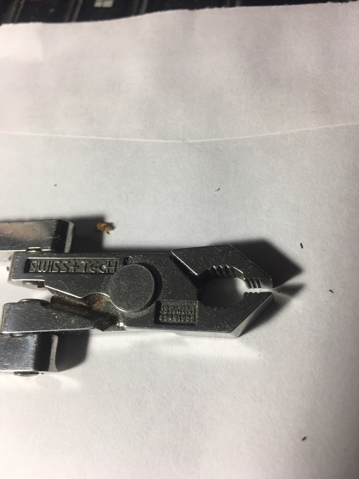 Swiss + Tech Micro-Tech 6-in-1 Multi Tool 1.75″ Folding Pliers Stainless Steel