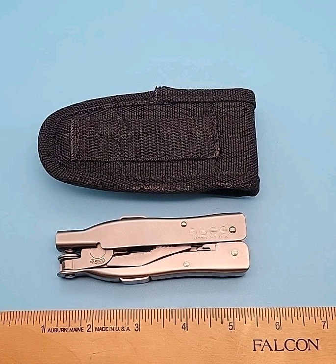 Buck Knives BuckTool 360 Multi-Tool w/ Sheath – USA – RETIRED – Screwdrivers
