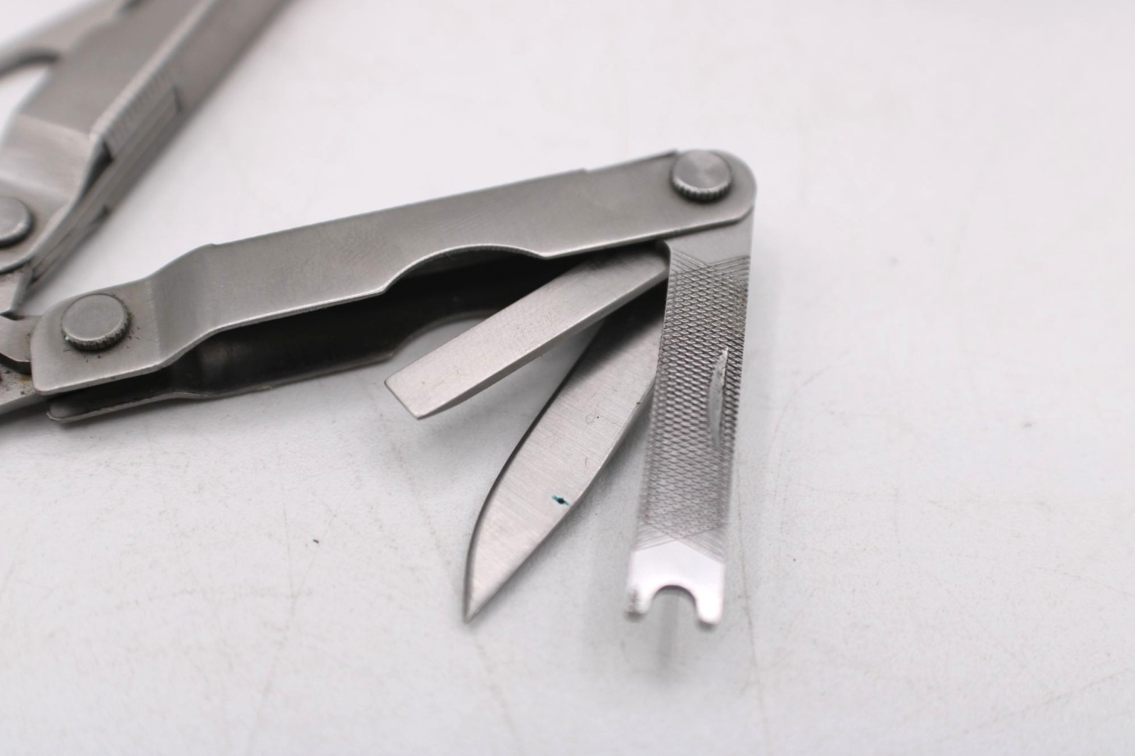Steel Multi-Tool Plier Scissor Screwdriver Belt Pouch Utility Pocket Small Tools