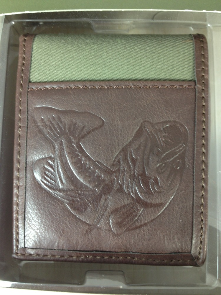 Men’s Reward Slimfold Wallet With Led Multi-Tool