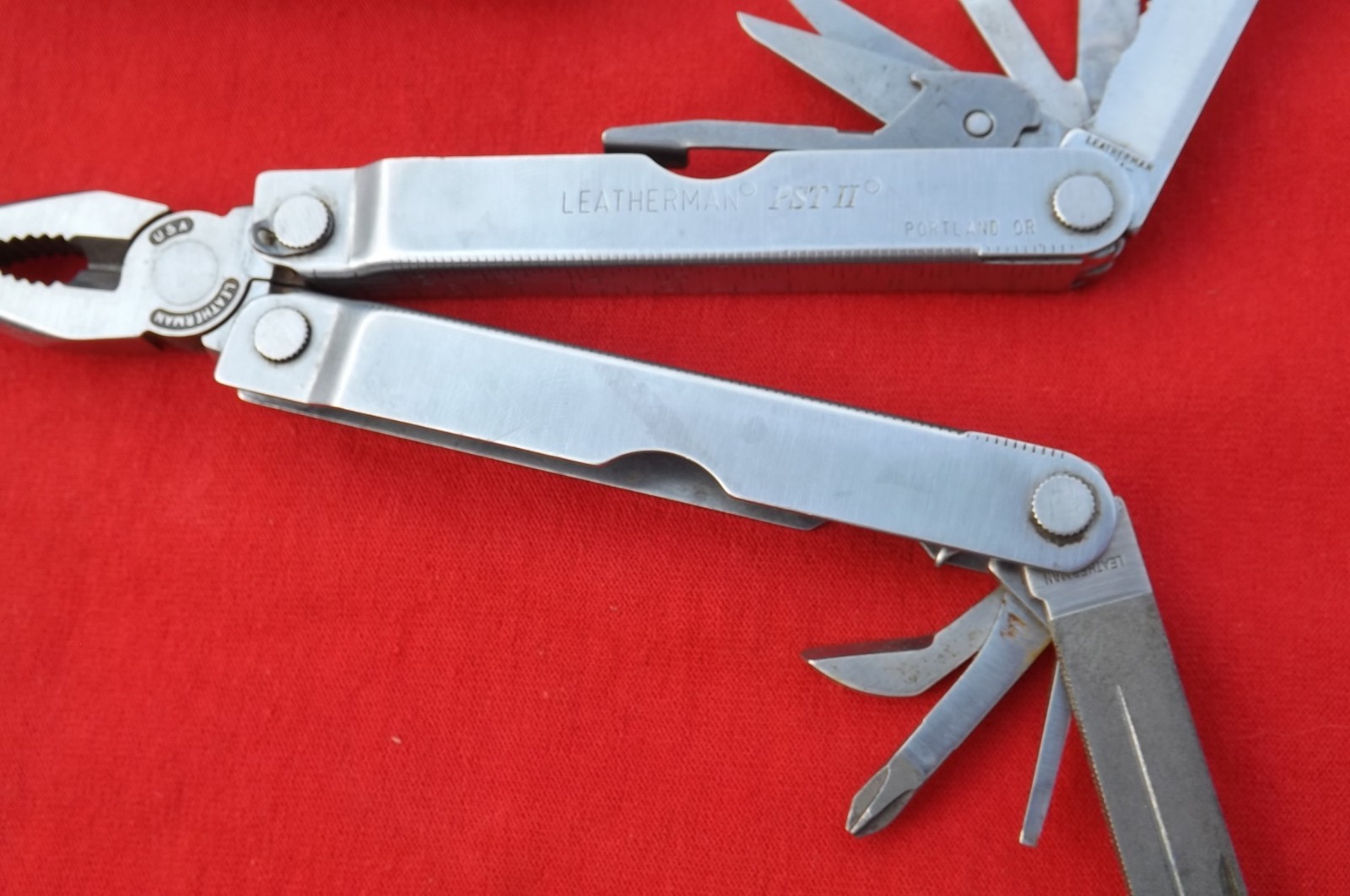 Leatherman PST II Multi-Tool Stainless Portland Oregon USA W/ Sheath Case 1298
