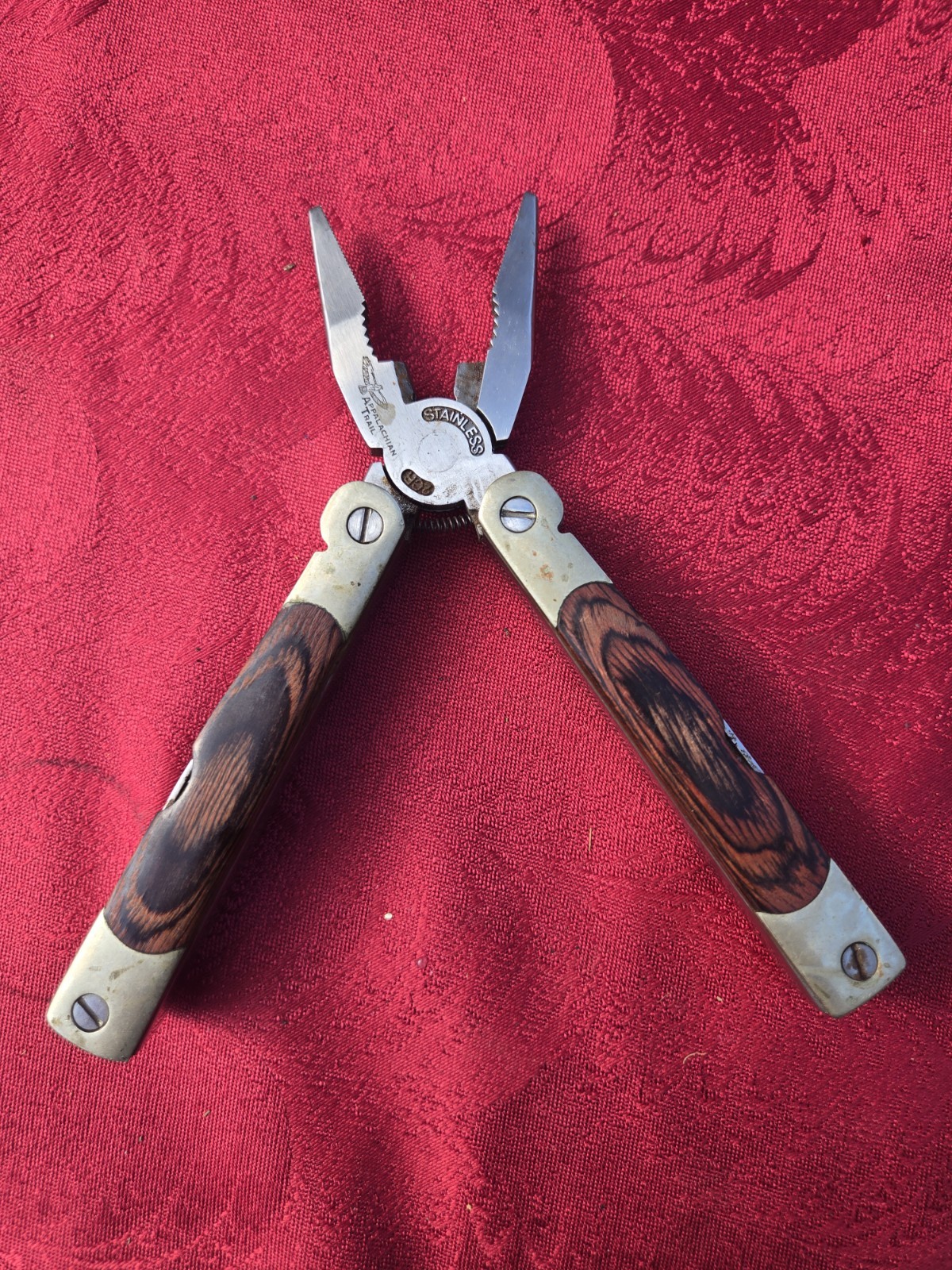 Appalachian Trail Multi-Tool 18-1 Tool – Stainless Steel Wood inlay