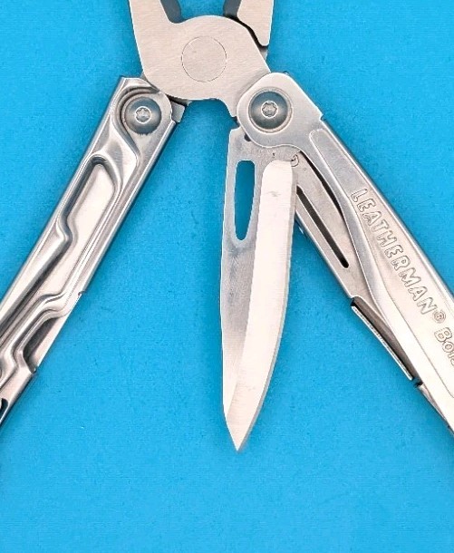Leatherman Bolster 13 Tool Stainless Steel Multi-Tool!