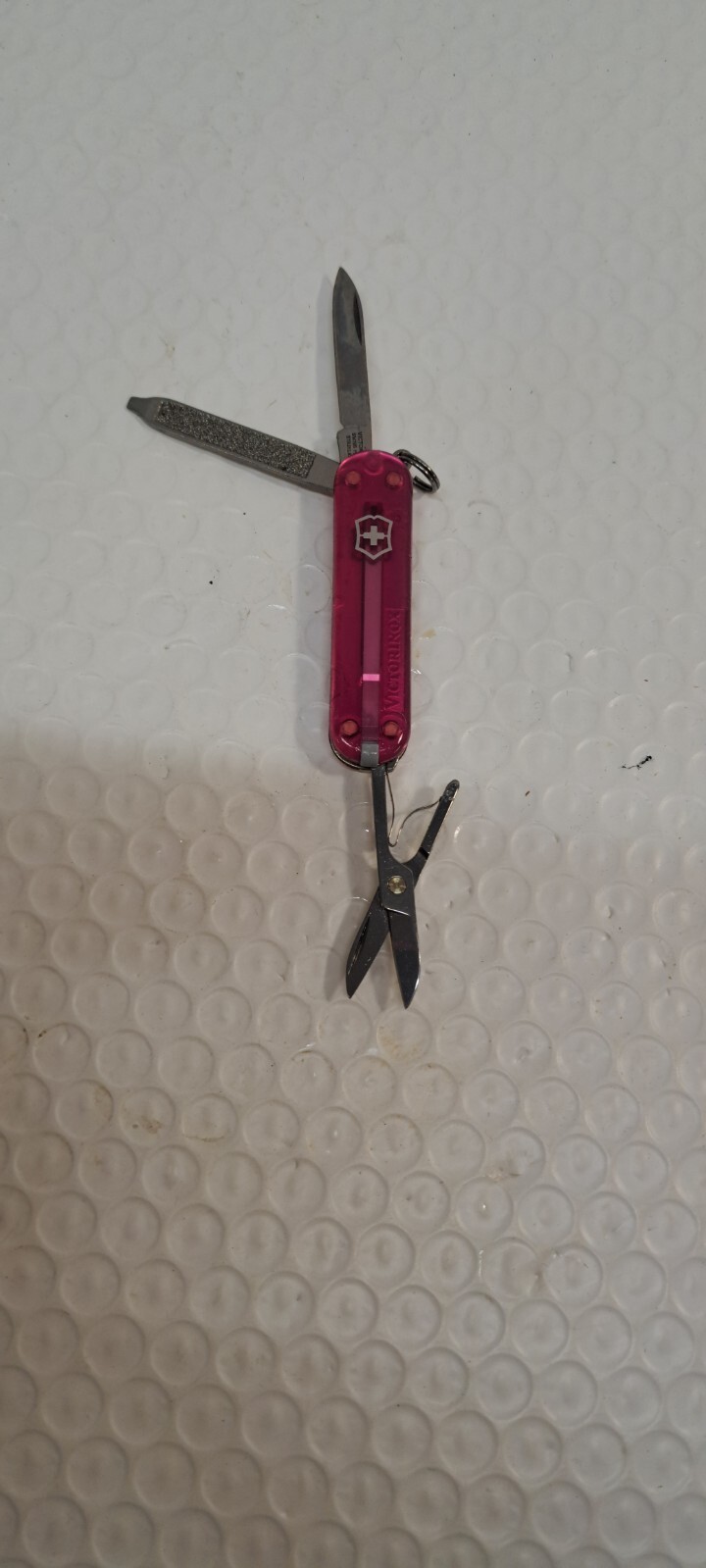 VICTORINOX CLASSIC SD 58MM SWISS ARMY KNIFE POCKET KEYCHAIN TRANSLUCENT PINK