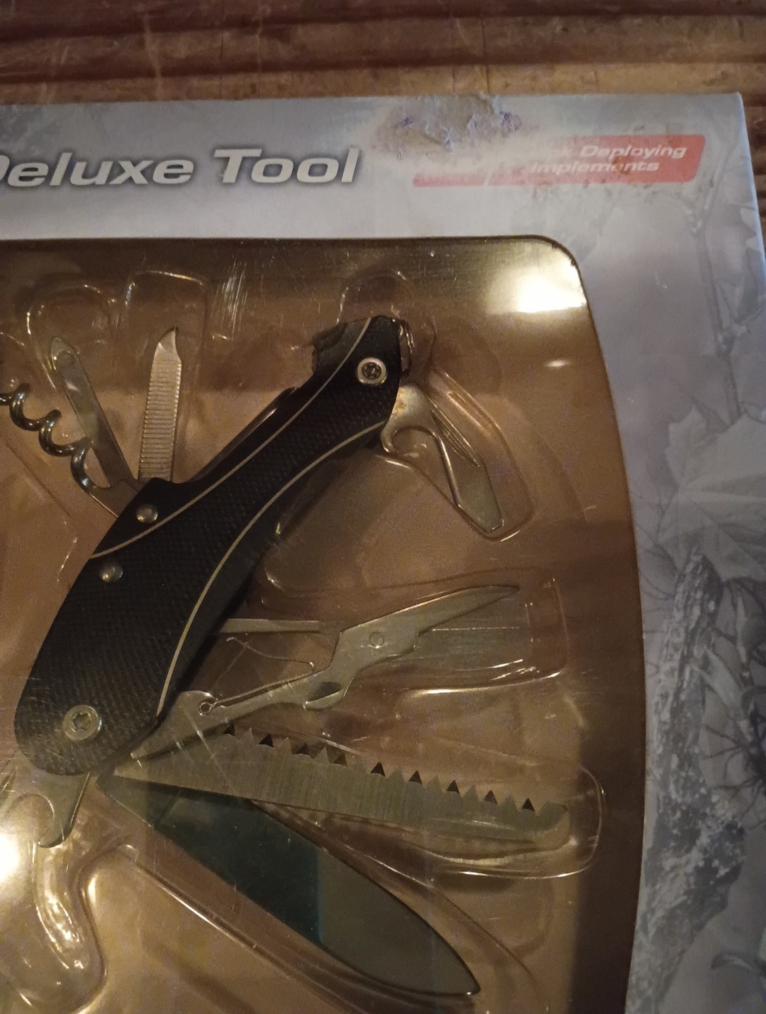 NEW Reward deluxe graphite pocket knife, hunting, fishing, tool w/10 features