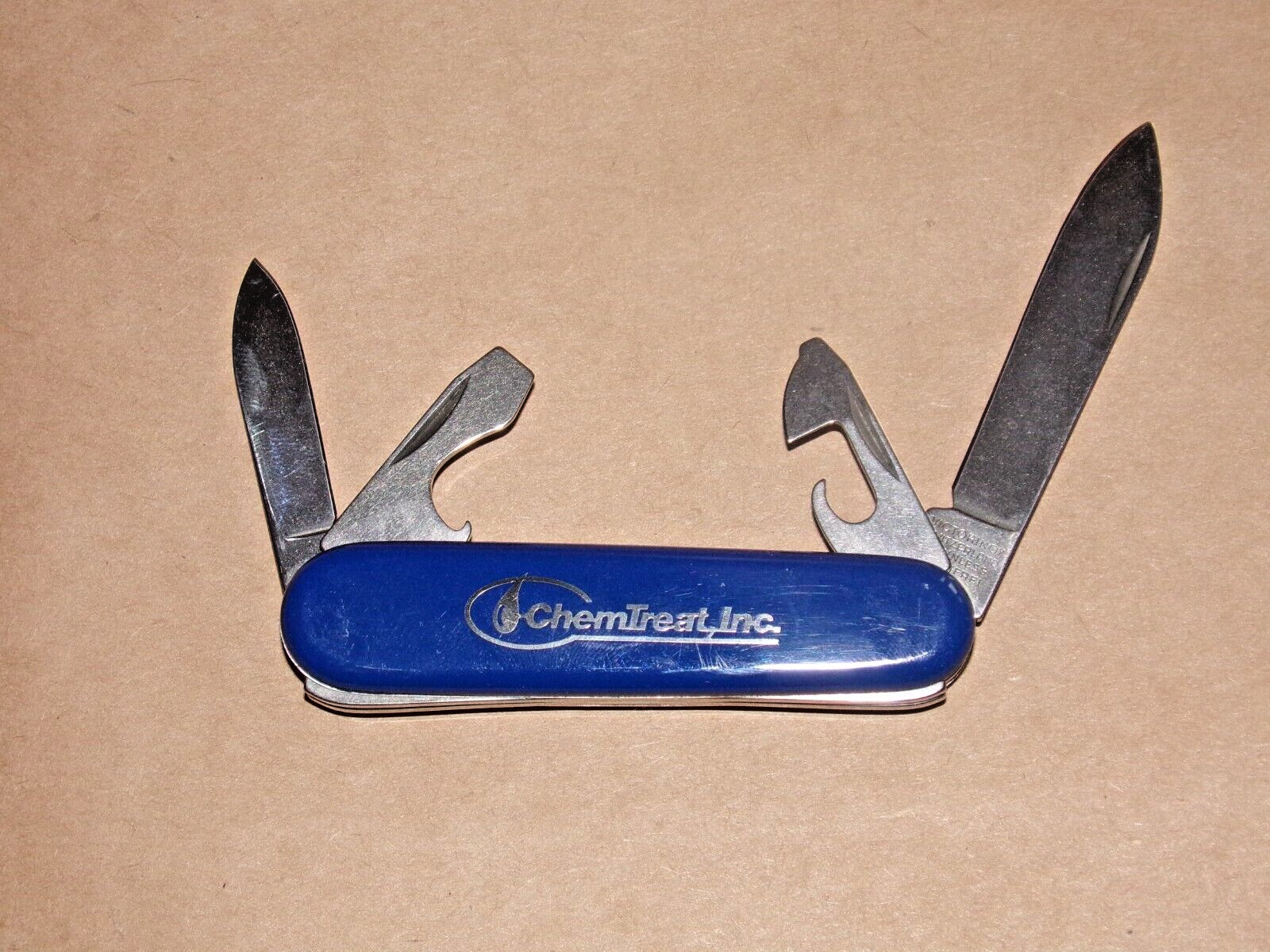Schweizer Messer Victorinox Blue Swiss Pocket Knife NIB ChemTreat Advertising