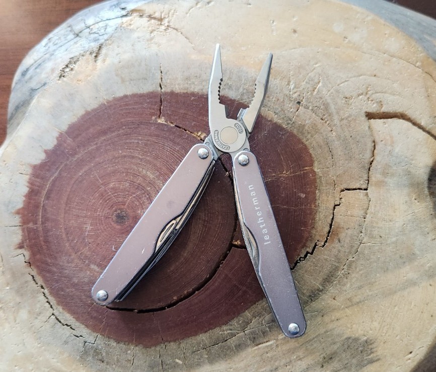 Leatherman Juice PRO Multi Tool Rare 1 Year Production – Great Condition – W83