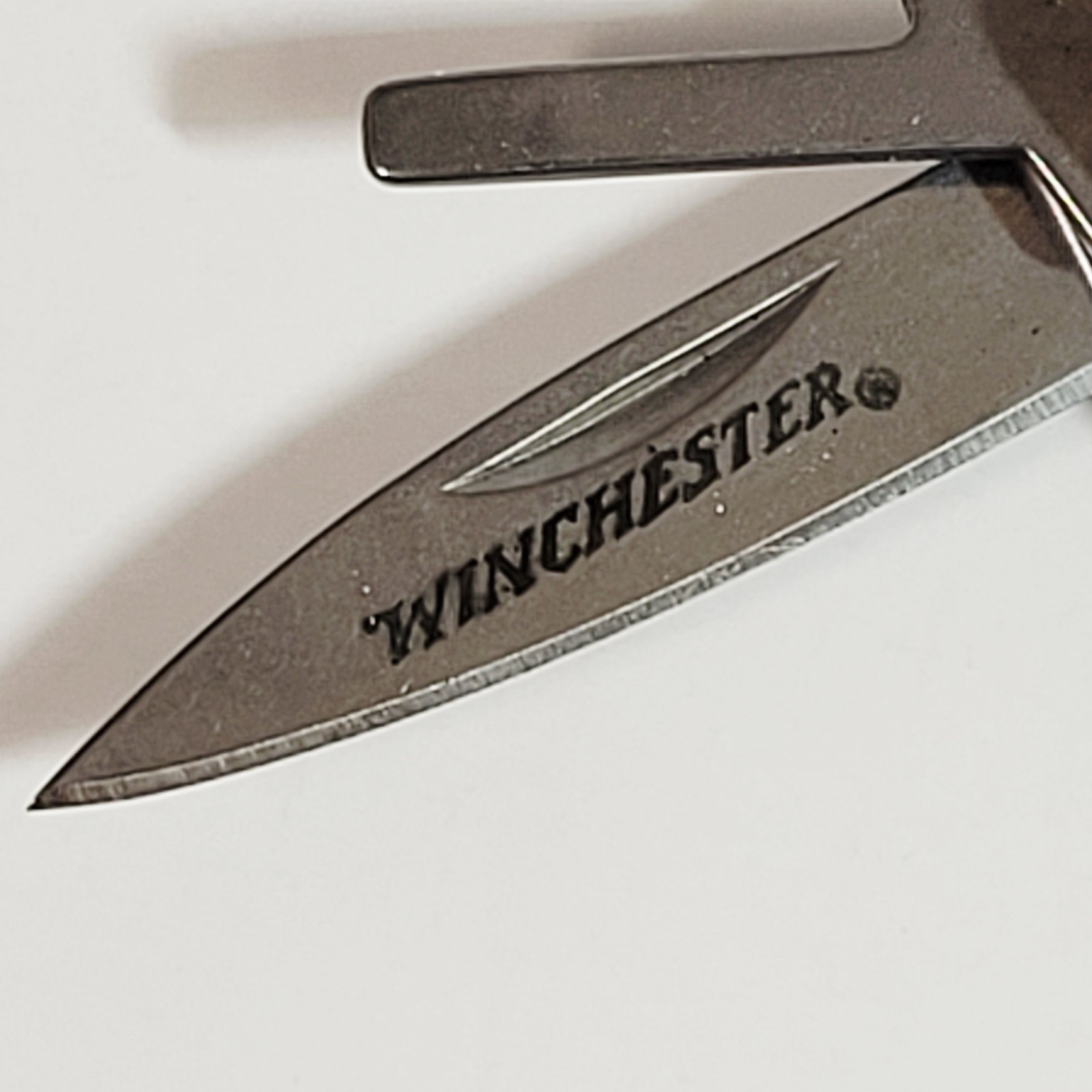 Winchester Multi Tool Pocket Knife Bottle Opener File Screwdriver Pliers
