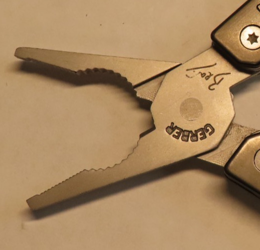 GERBER BEAR GRYLLS EDITION Multi Tool