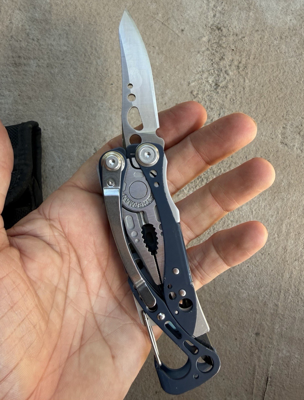 LEATHERMAN SKELETOOL CX & KB NIGHTSHADE MULTI-TOOL & KNIFE IN SHEATH, EXCELLENT!