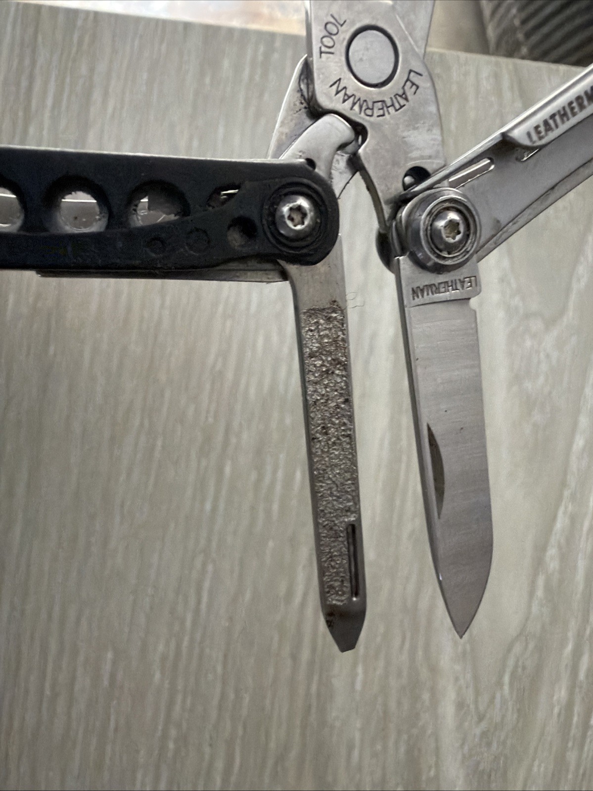 Leatherman STYLE CS Multi Tool Knife File Scissor, Tweezer, Carabiner