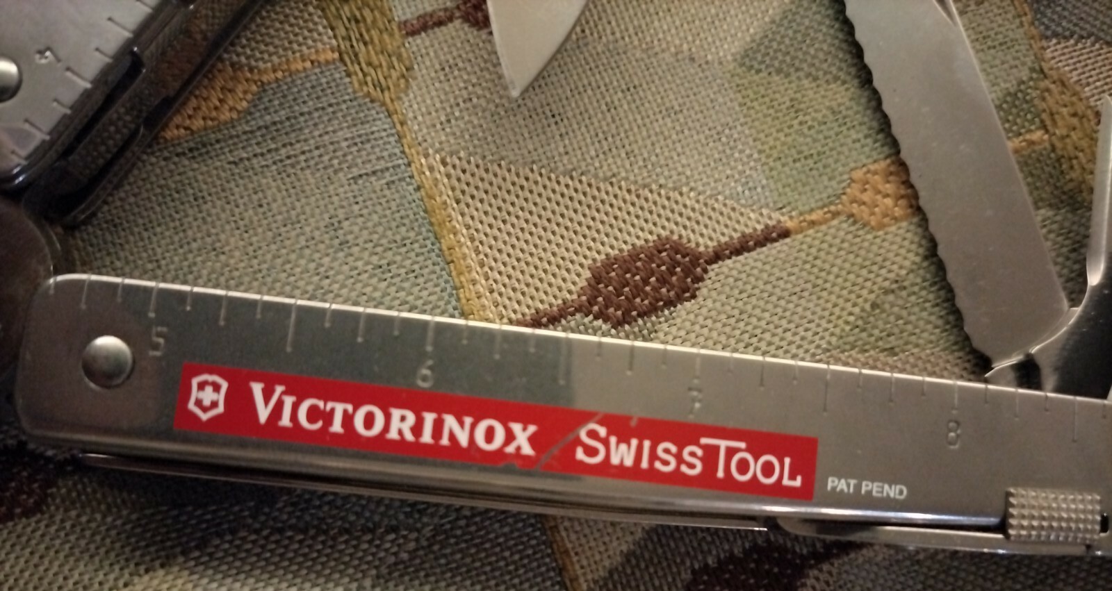 Vintage Authentic Rare ARMY VICTORINOX SWISS TOOL STAINLESS w/ CASE SWITZERLAND