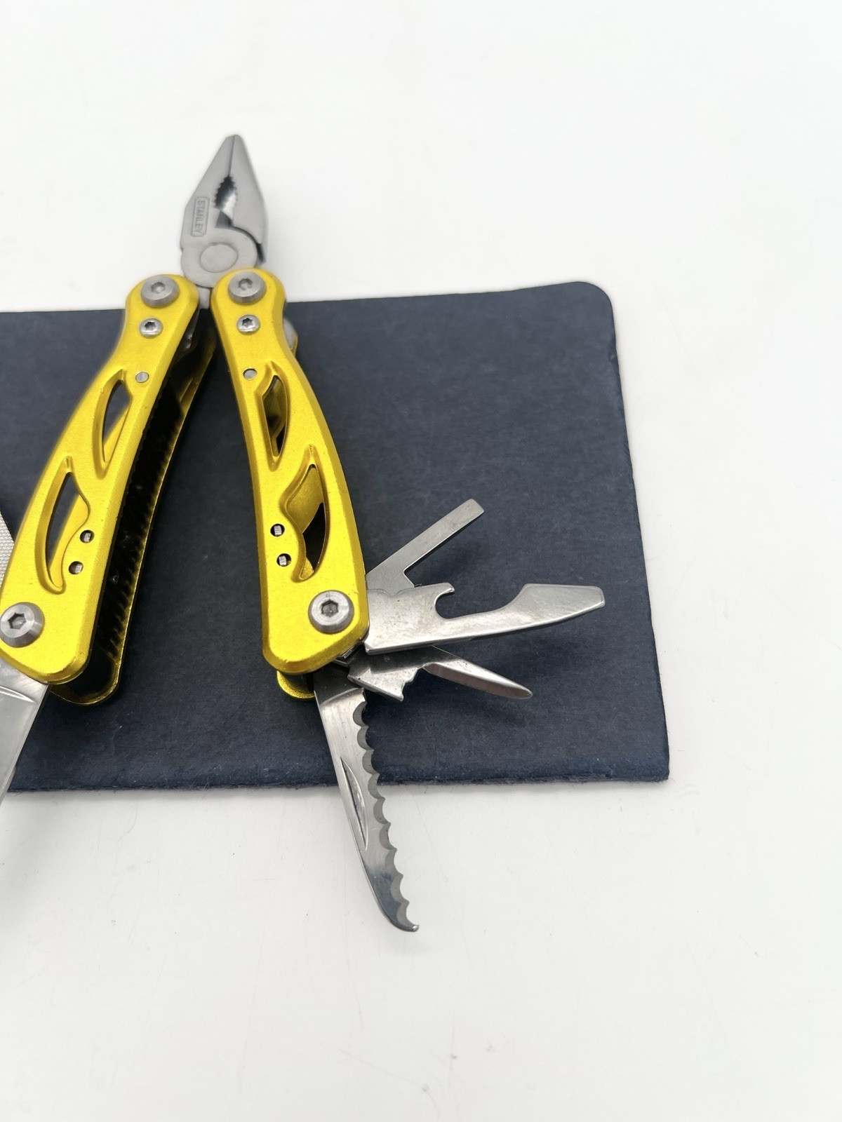 Stanley STHT0-70648 Mini Multi Tool Pliers Folding EDC Knife Screwdriver Yellow