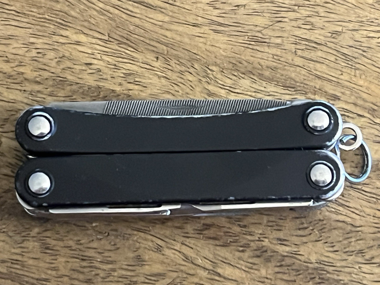 RETIRED Leatherman Squirt PS4 MultiTool Black DISCONTINUED SUPER NICE!