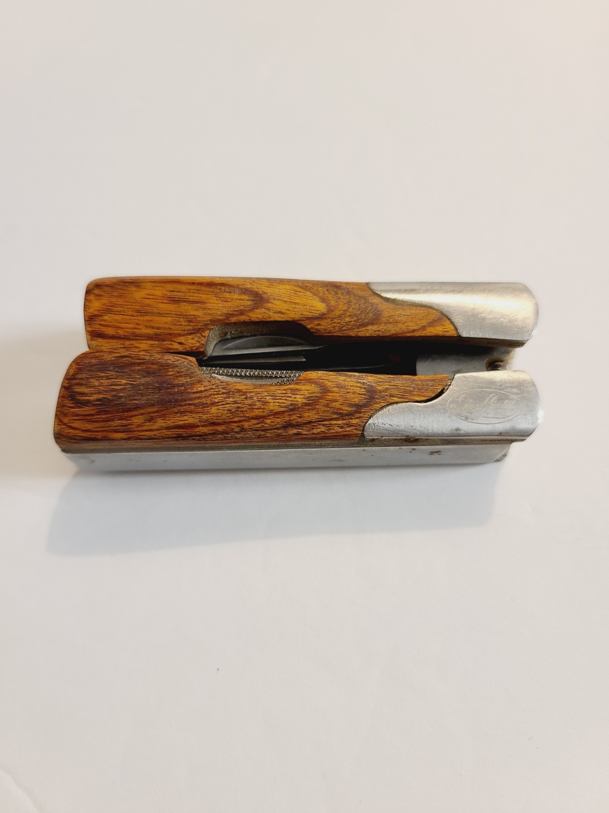 AS IS SHEFFIELD STAINLESS STEEL MULTI TOOL WOOD GRAIN GRIP SEE PHOTOS