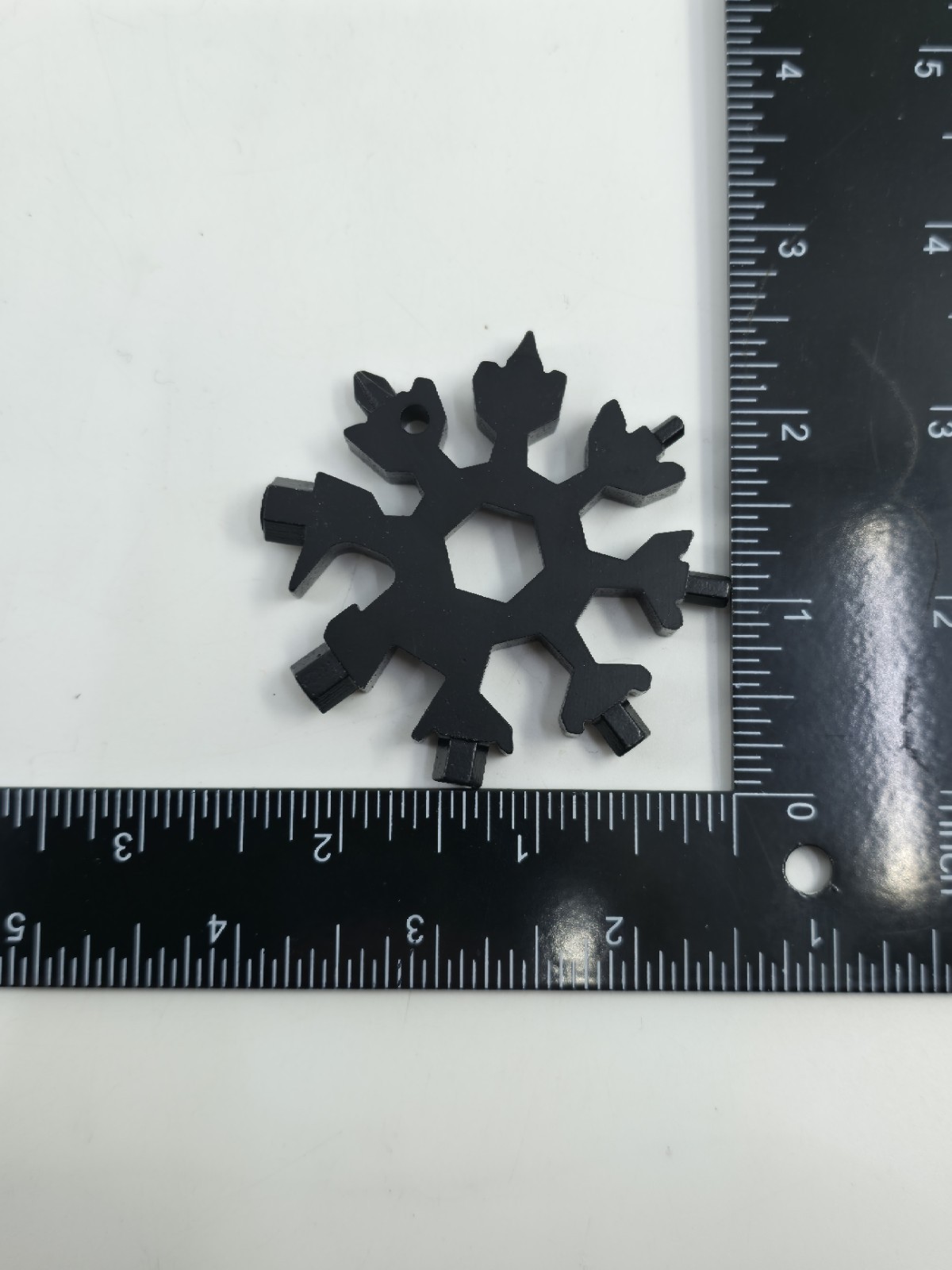2 Pack 18-in-1 Snowflake Multi Tool Keychain Wrench Screwdriver Bottle Opener