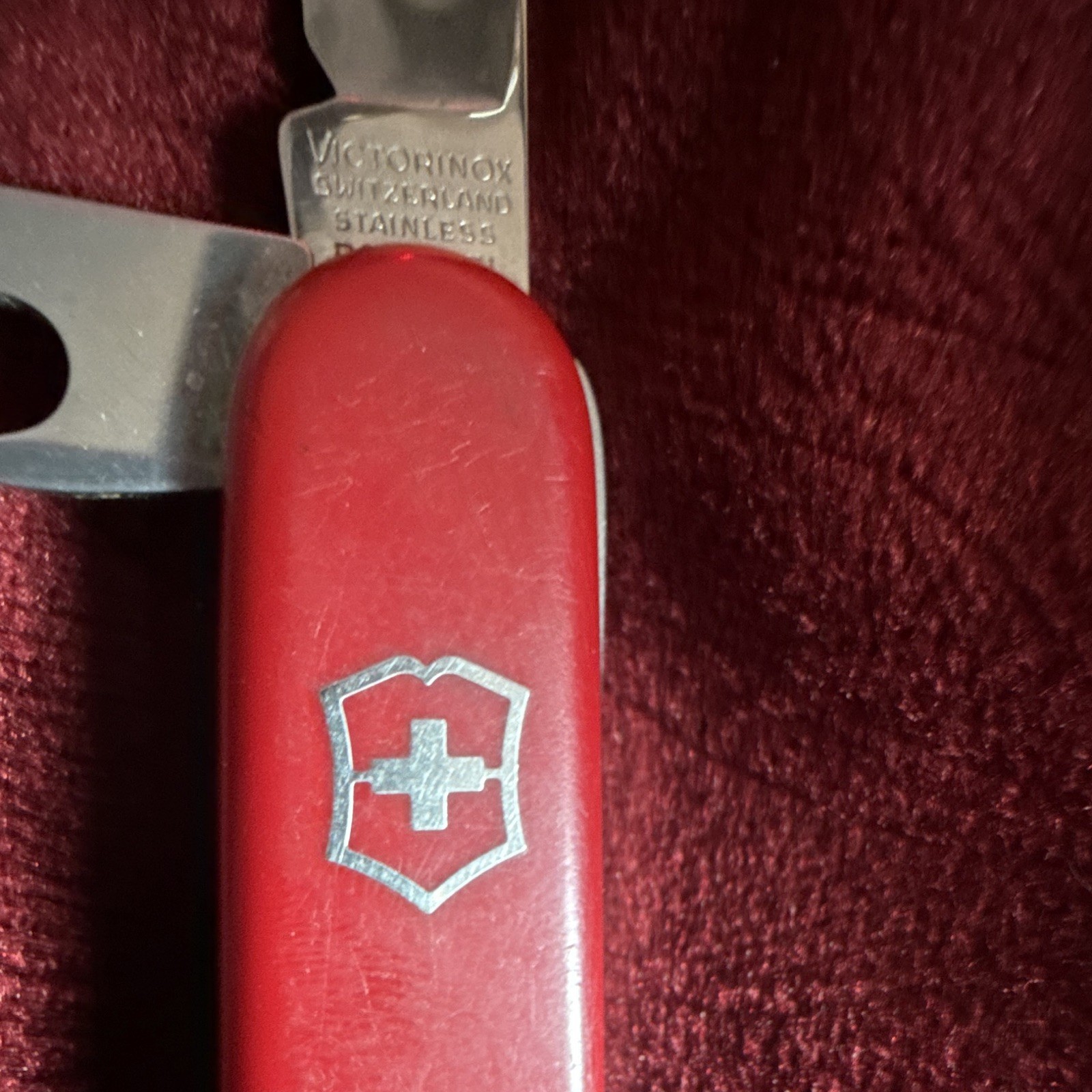 Victorinox Swiss Army Red Multi-Tool Pocket Knife Stainless Steel w/ Openers