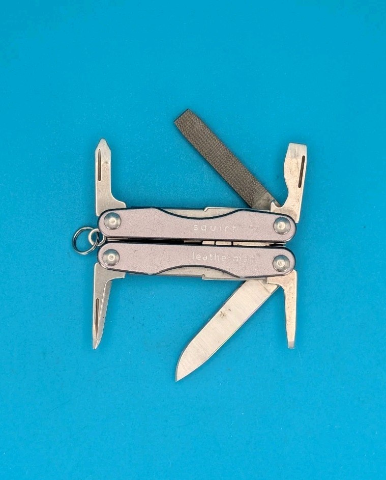 Leatherman Squirt P4 Multi-Tool, Key Ring, Retired, GRAY!