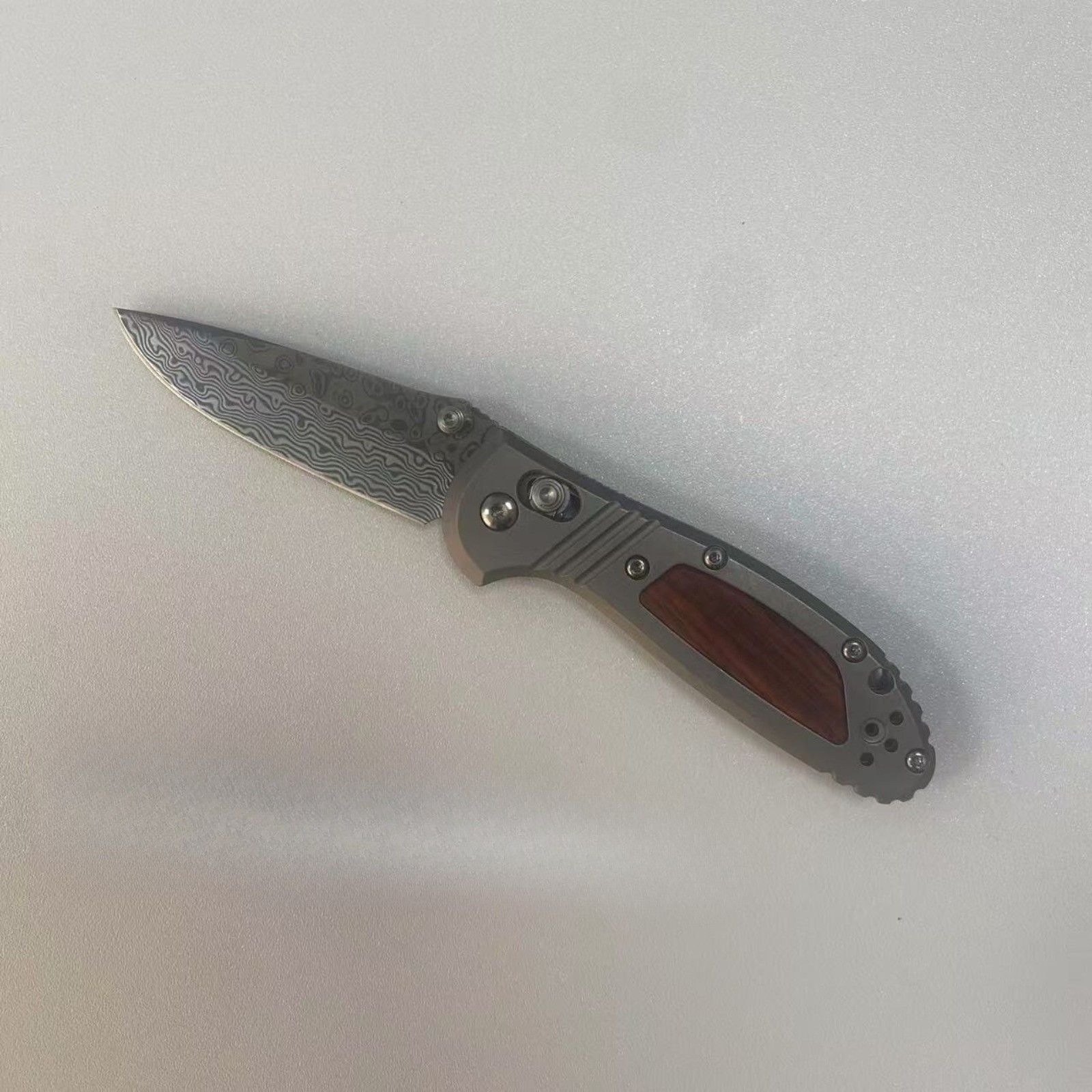 TC4 inlaid with Wood Handle Scale For Benchmade Griptilian 555/556