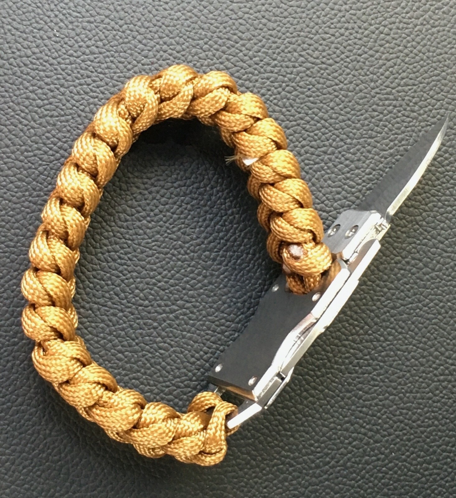 Paracord Emergency Tactical EDC Survival Knife Bracelet, Copper, BR1 New