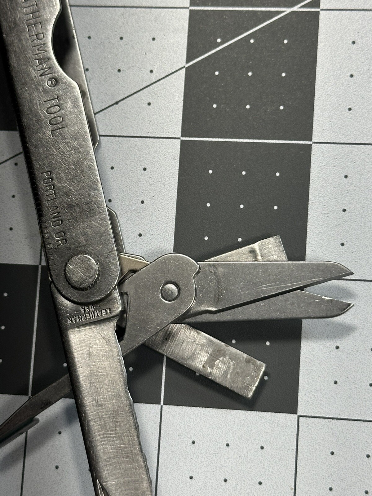 Original Leatherman PST POCKET SURVIVAL TOOL – Vintage Date Code 1996 – 4727
