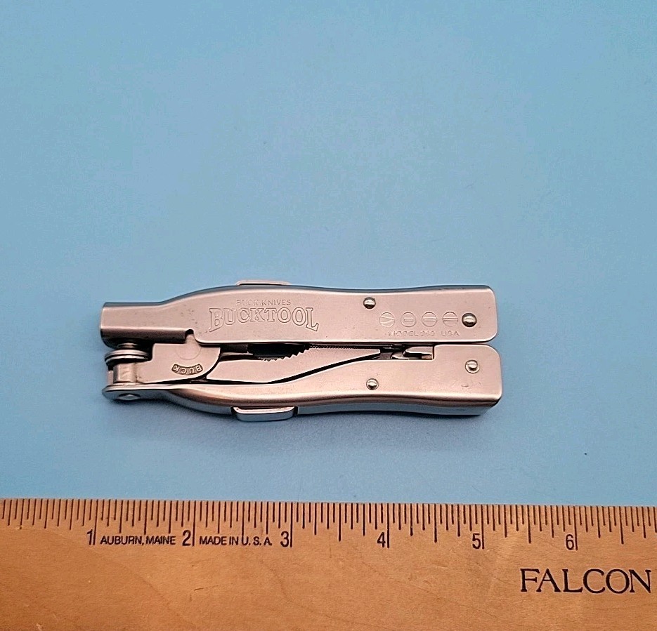 Buck Knives BUCKTOOL 360 Buck Knives – Pliers – Retired – Silver – USA