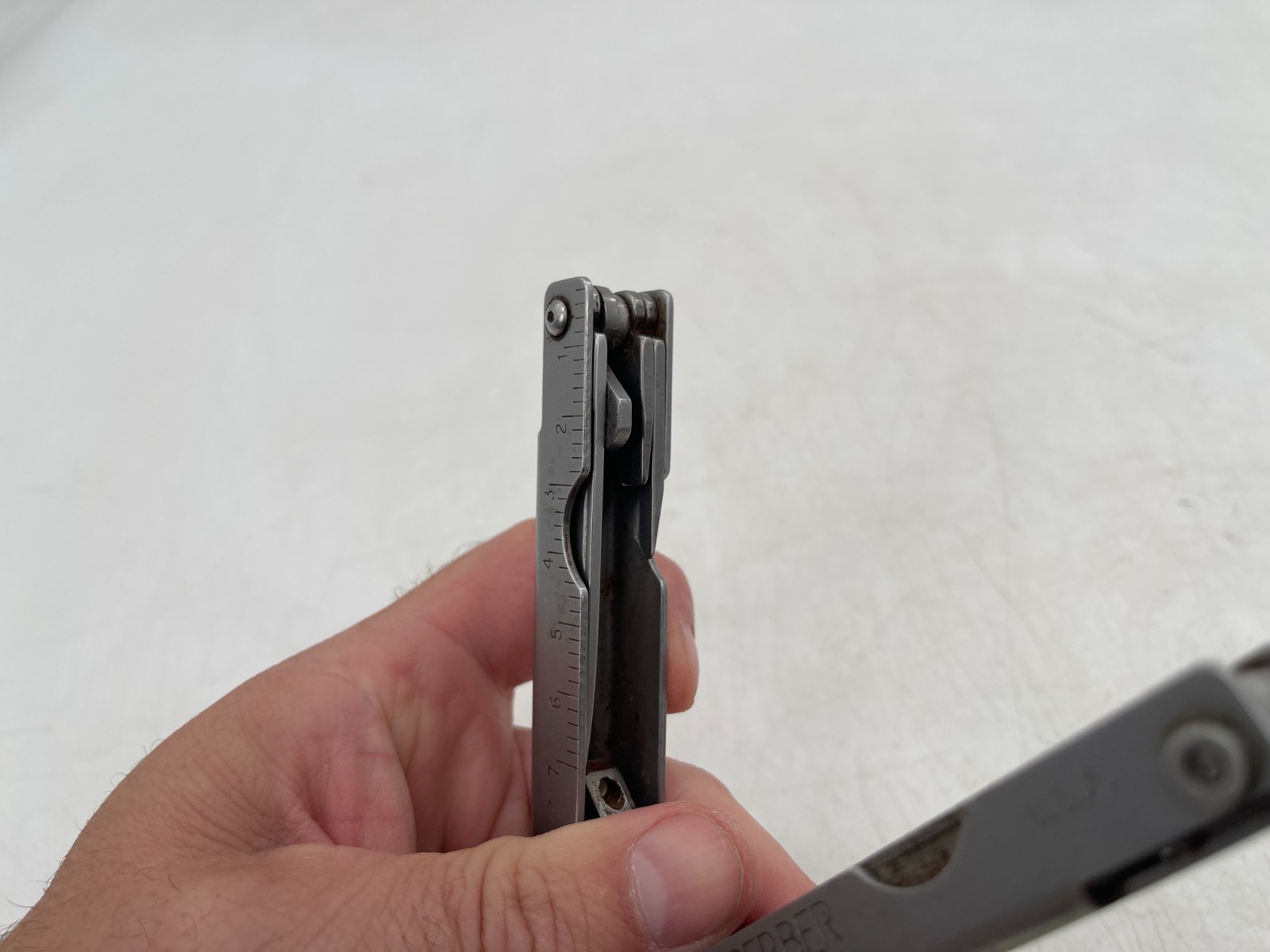 Gerber Mult-tool See Pictures