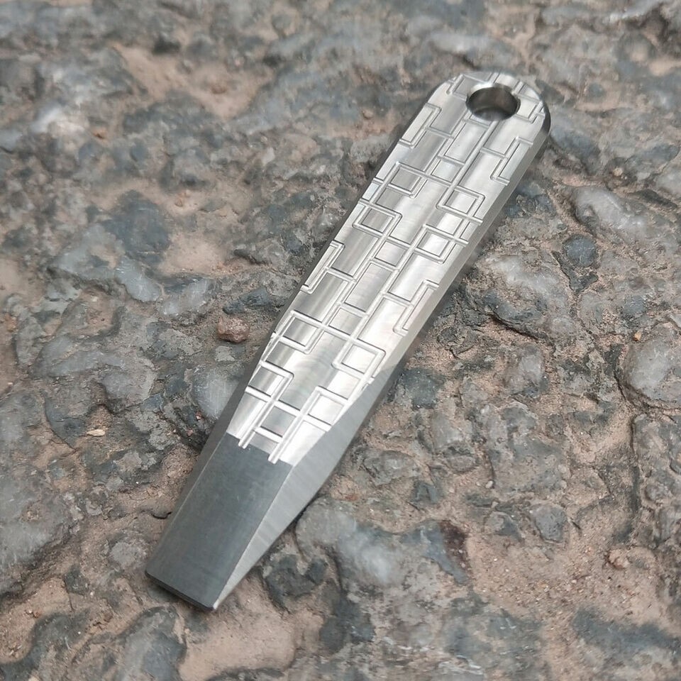 EDC TITANER Pry Bar Crowbar Multifunction Tool Titanium Pry Bar Pocket Outdoor
