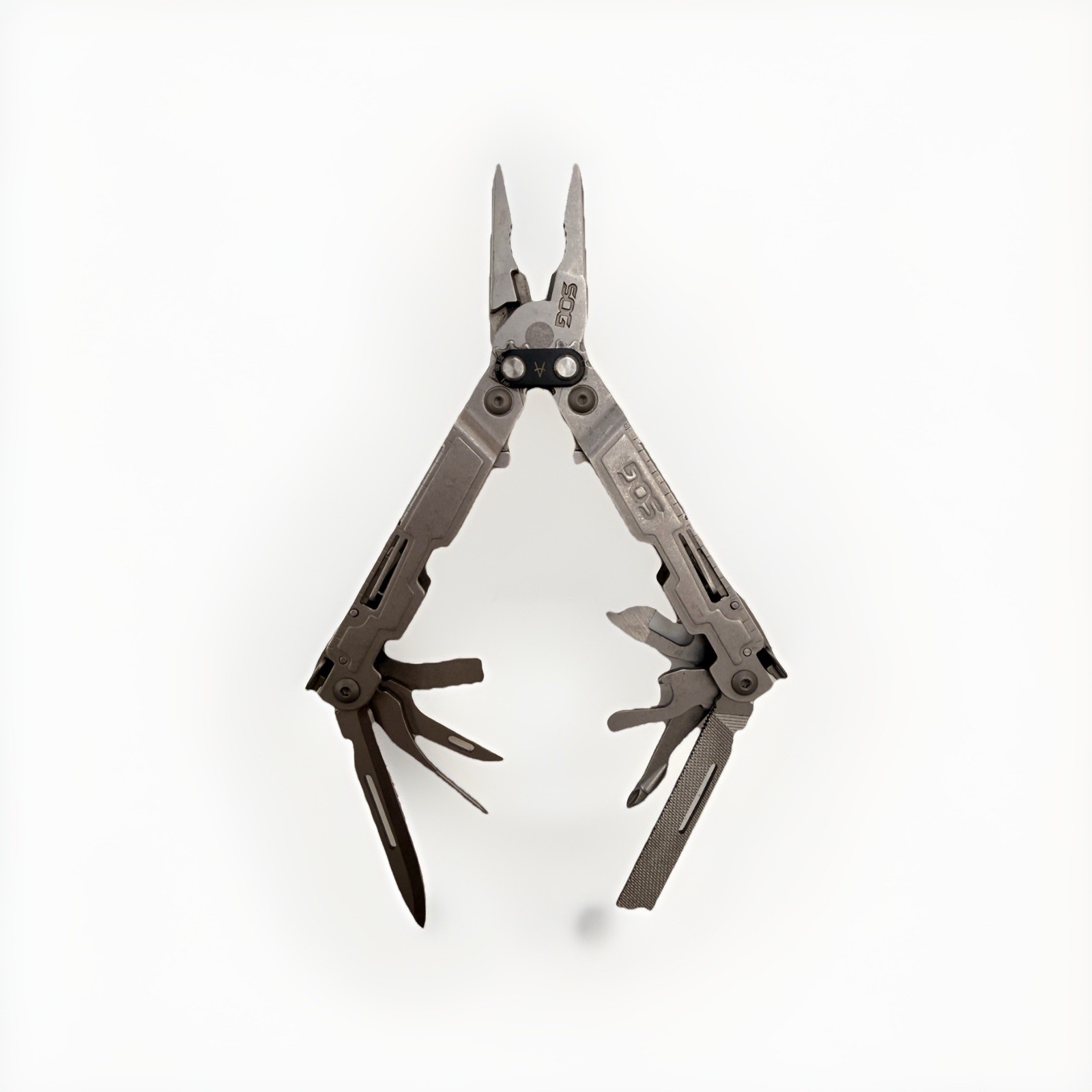SOG PowerAccess Multi-Tool 18 Tools