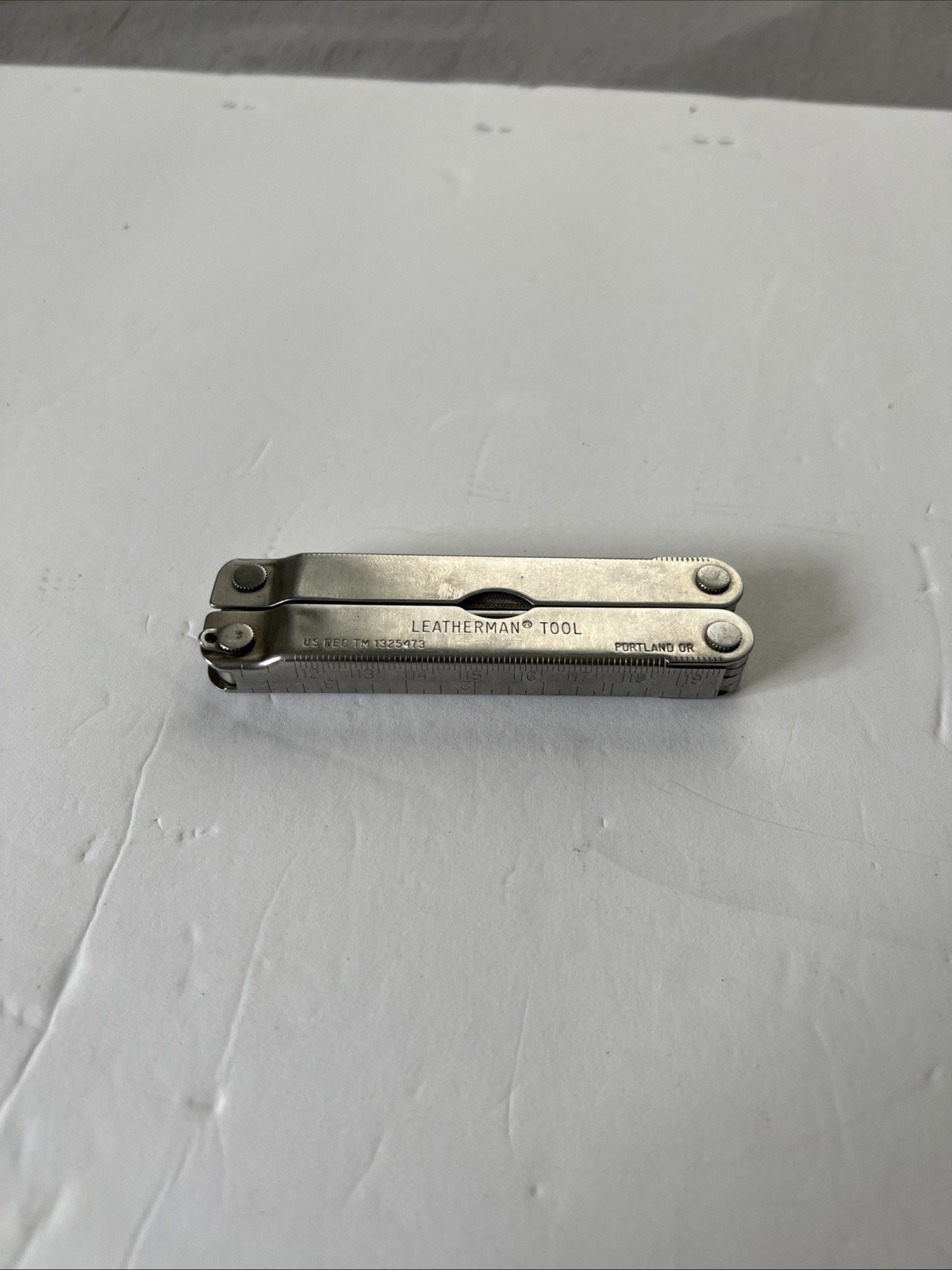 Leatherman Tool Stainless Multi-Tool Pliers Knife Ruler Straight 2in Blade