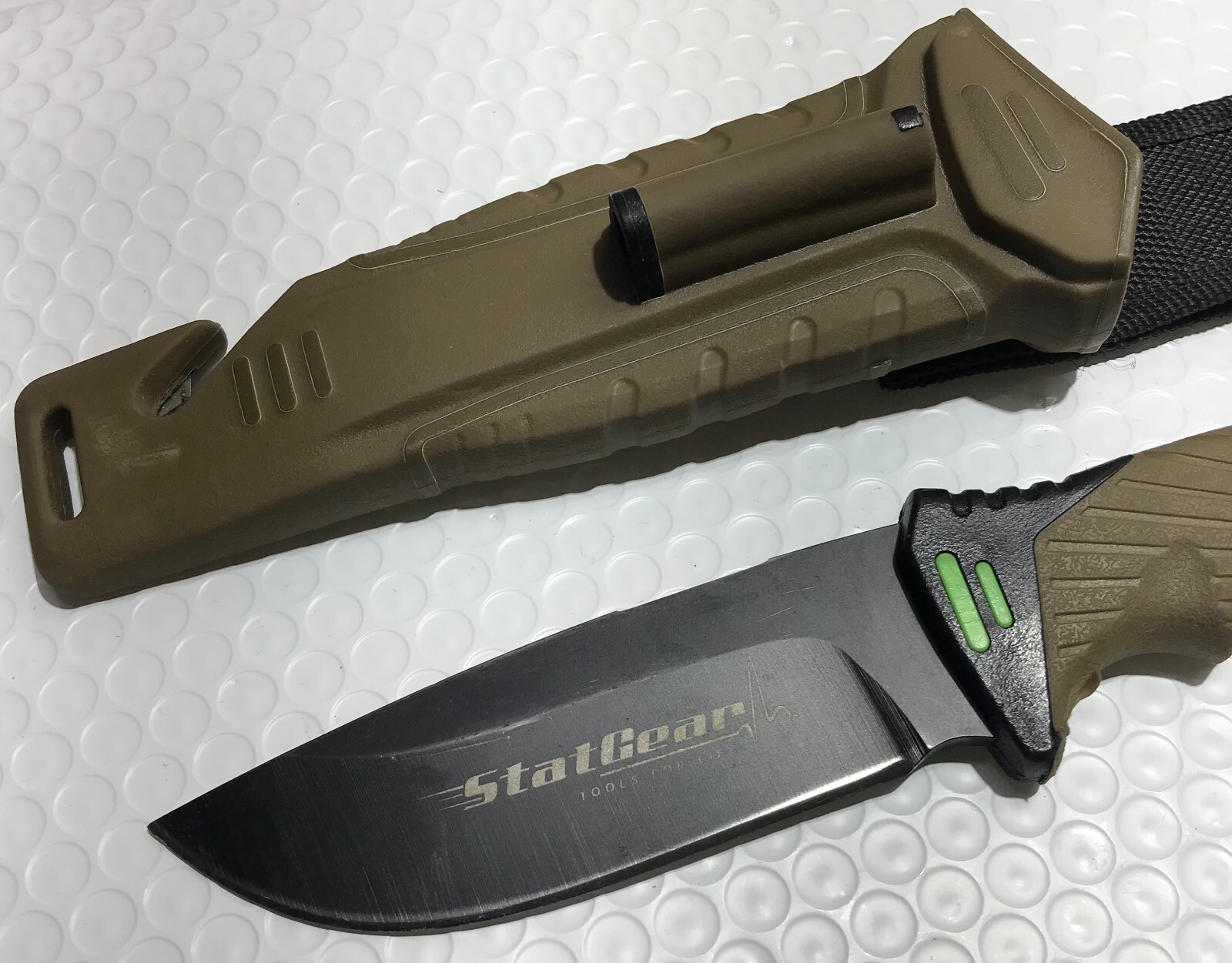 StatGear Surviv-All Hunting Knife – Sheath, Firestarter, Cord Cutter & Sharpener