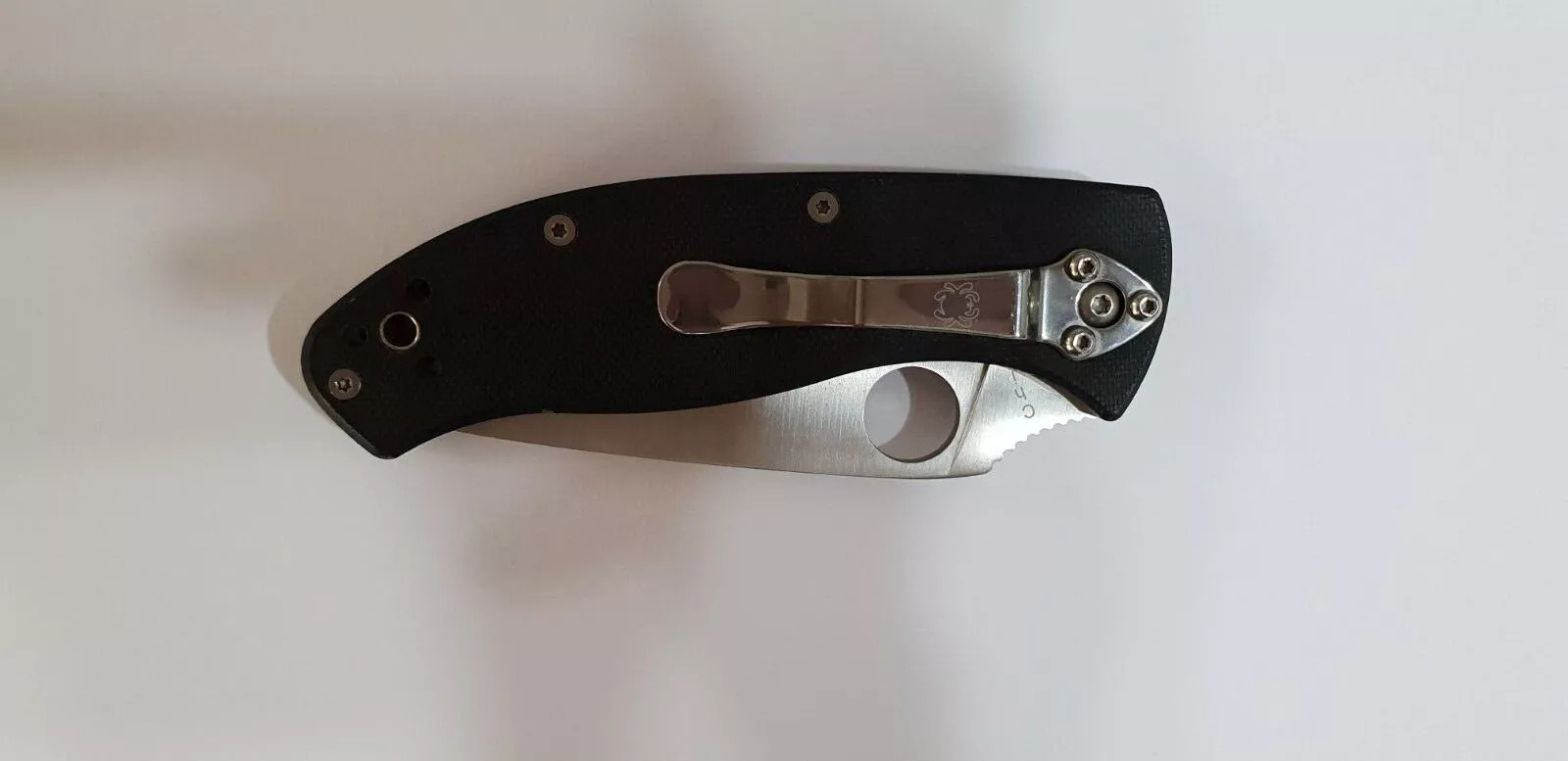 🔥 Spyderco Tenacious Stainless Knife G10 8Cr10MoV + 1 Leatherman Squirt S4
