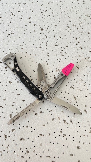 Vintage Leatherman Style CS Black Scissors File Knife Multi Tool – – – – –