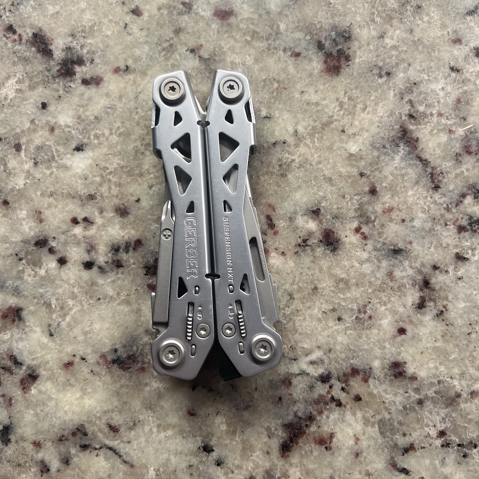 Gerber Suspension NXT 15-in-1 Silver Multi-Tool With Pocket Clip