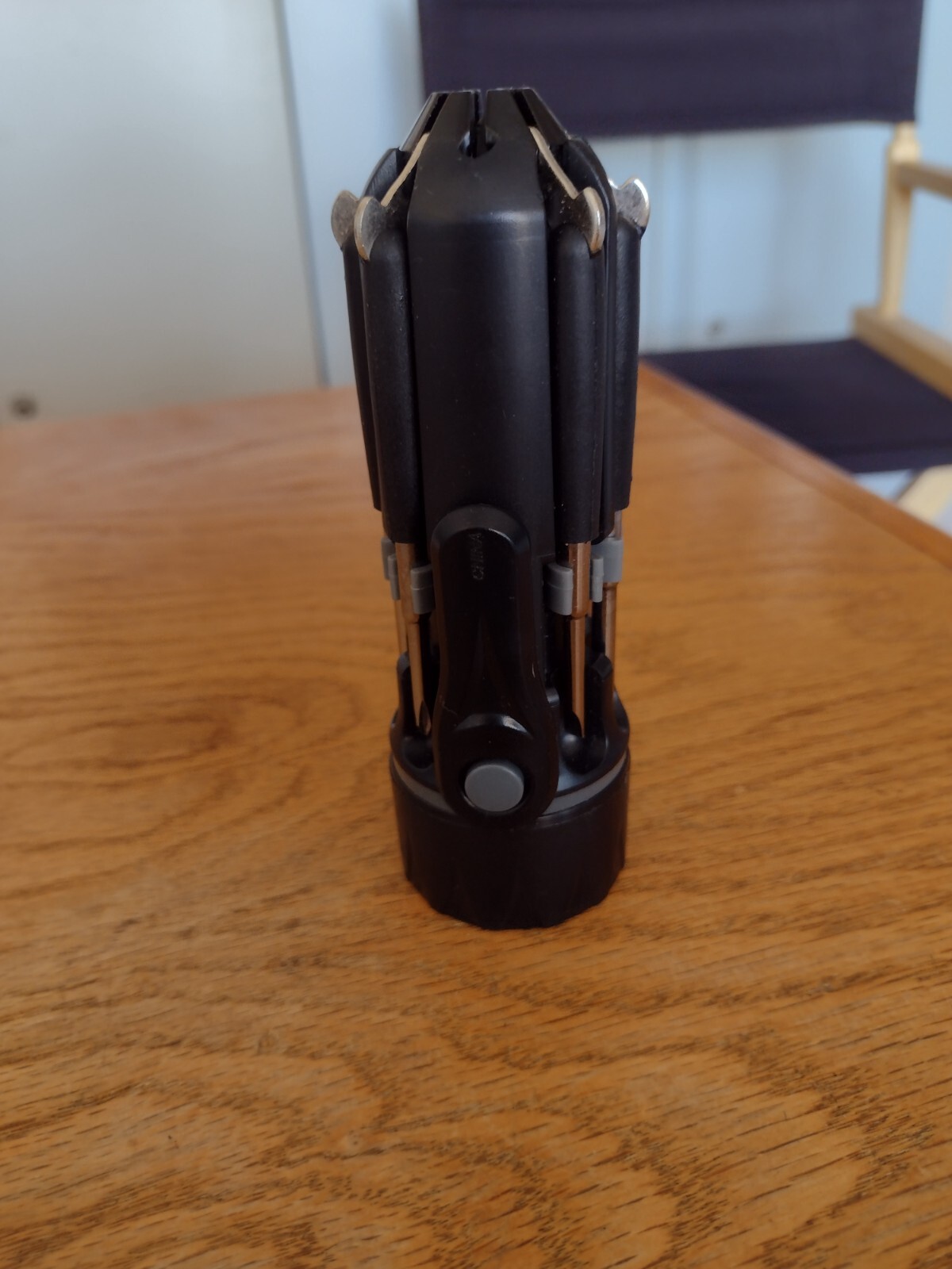 Leed’s Led Light Multitool Seven Screw Drivers Two Lights Tested