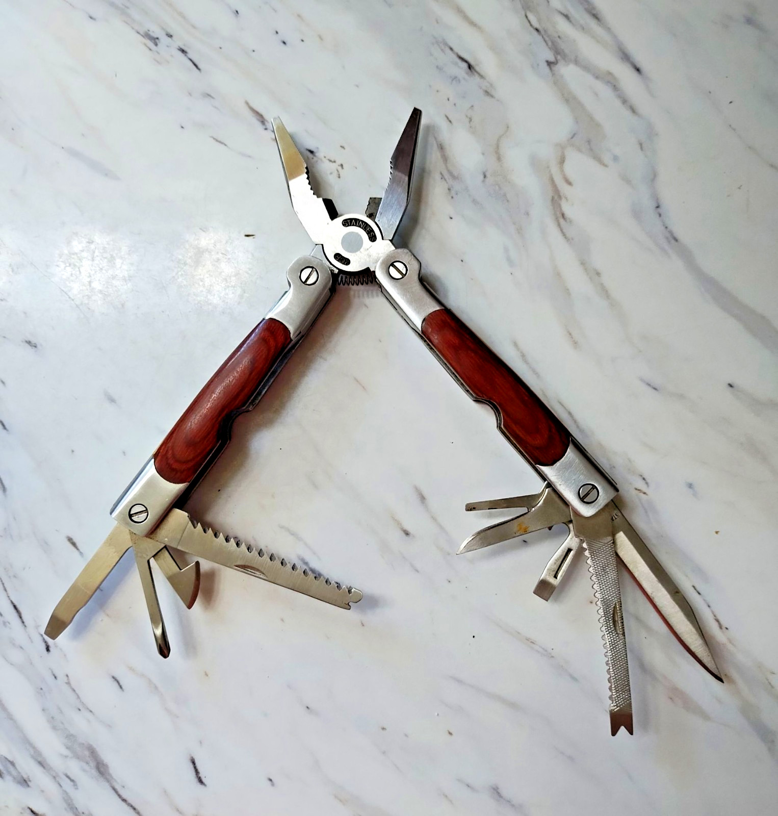 Winchester 2CR big stainless multi tool with wood grips